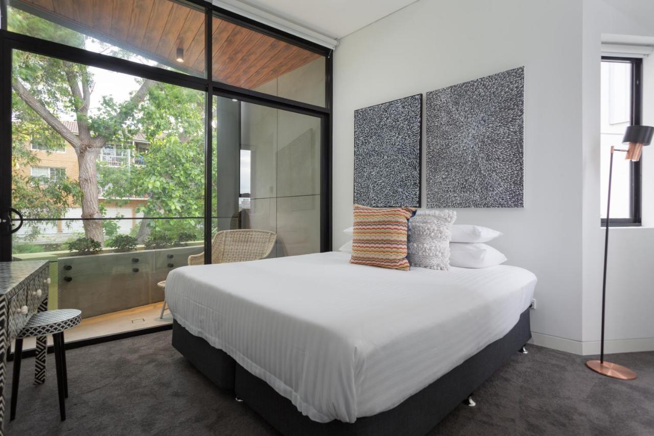 Stylish 2-Bed Apartment With Bbq Patio Near Beach Sydney Exterior photo